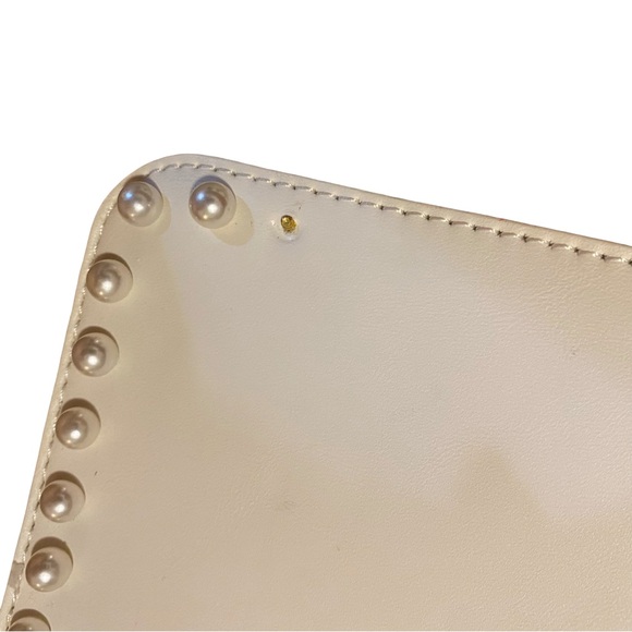 Lulus Elegant Pure White Studded Gold Chain Shoulder Bag - Picture 6 of 12